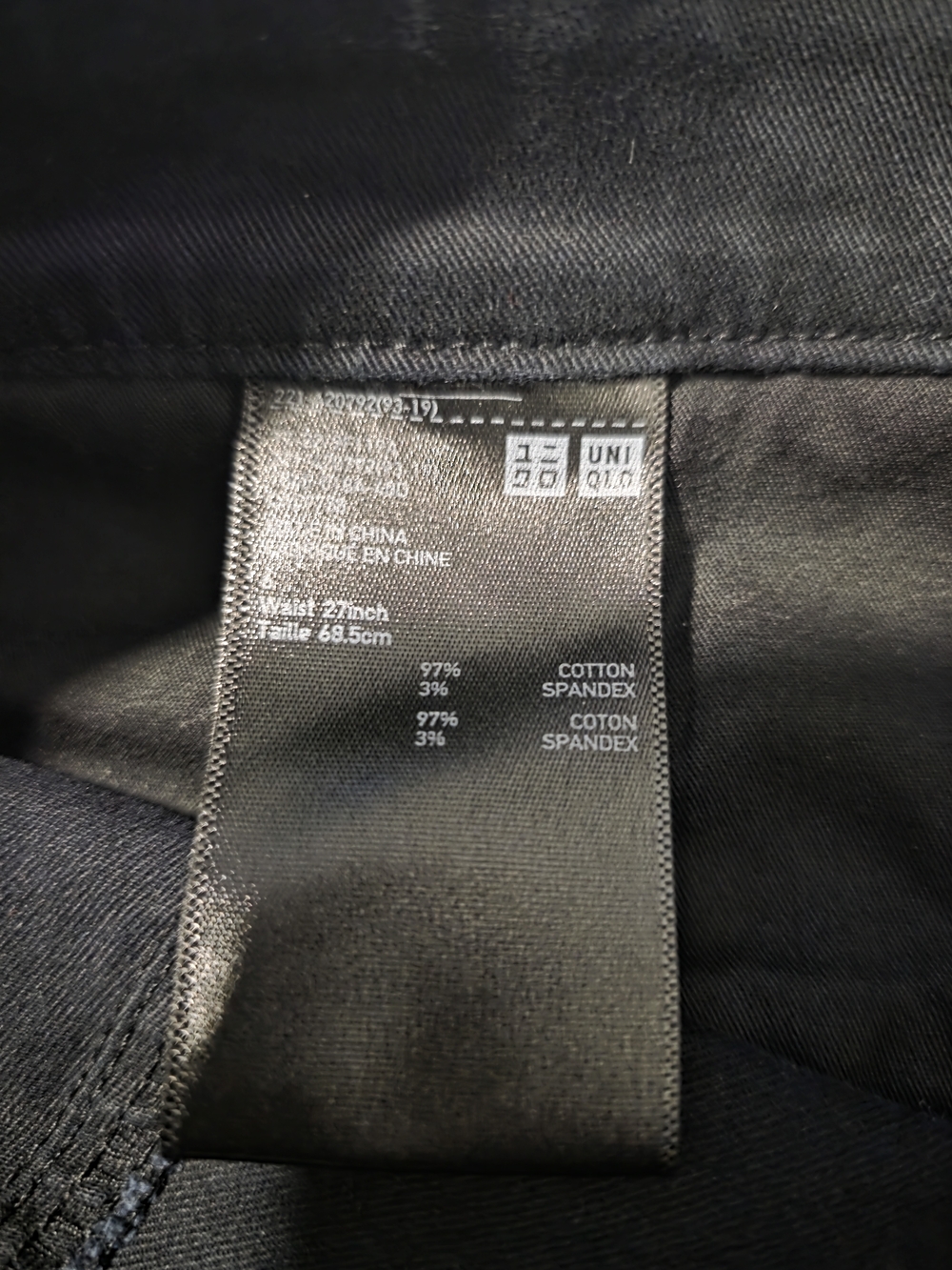 Uniqlo Black A-Line Skirt Women’s Size 6 Button Front Midi Cotton Stretch - Picture 6 of 8